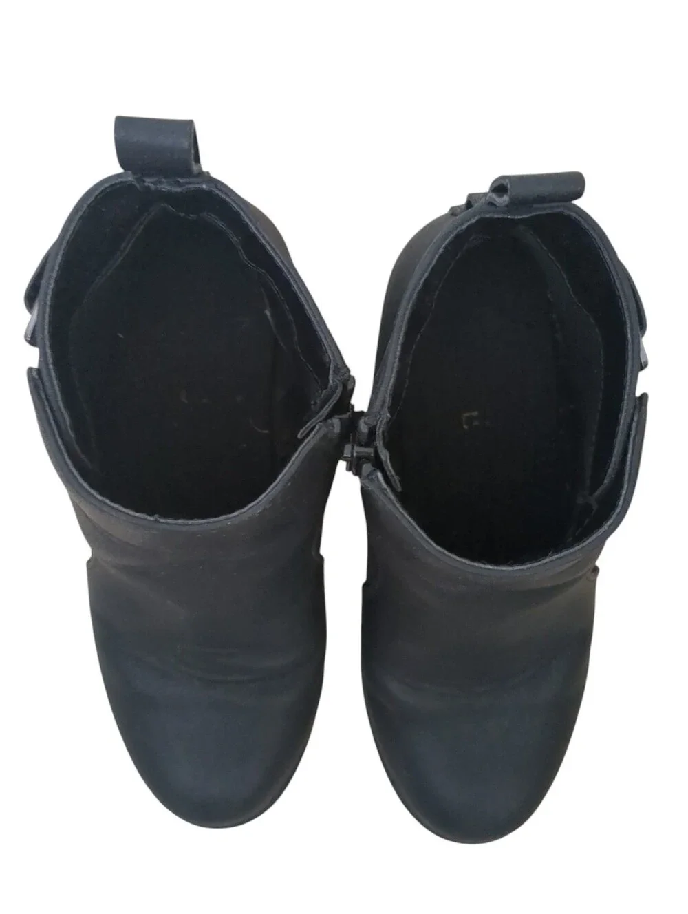 Girls Buckle Heel Booties In Black (Size 13)